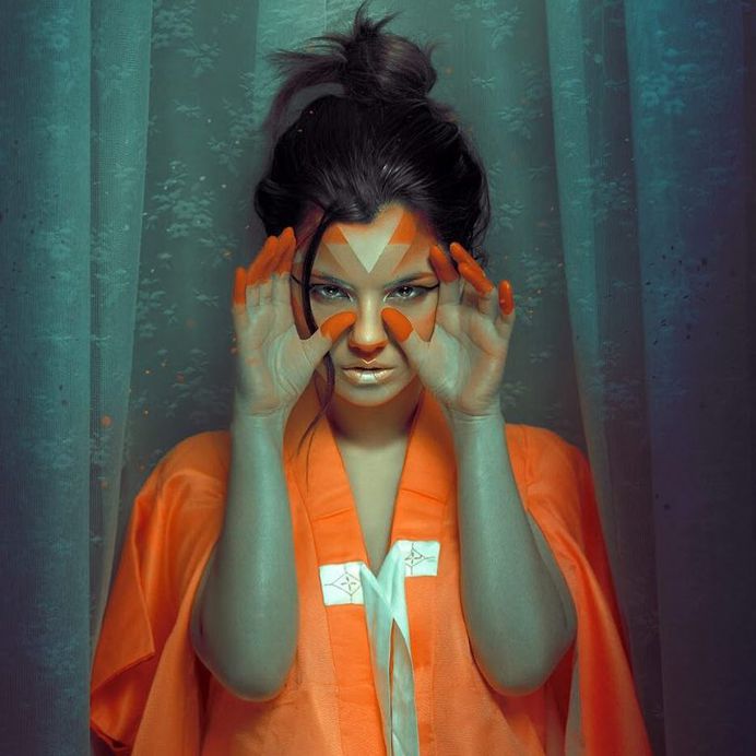 Marvelous Conceptual and Scenic Portrait Photography by Rafa Sánchez