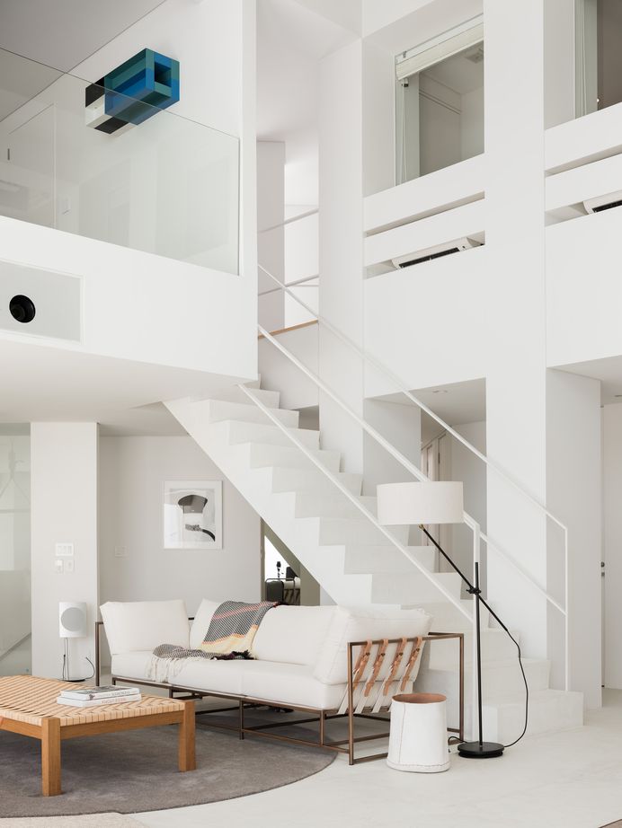 Shichirigahama House by SNARK