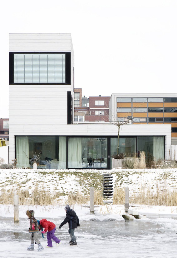 Urban Villa / Pasel.Kuenzel Architects