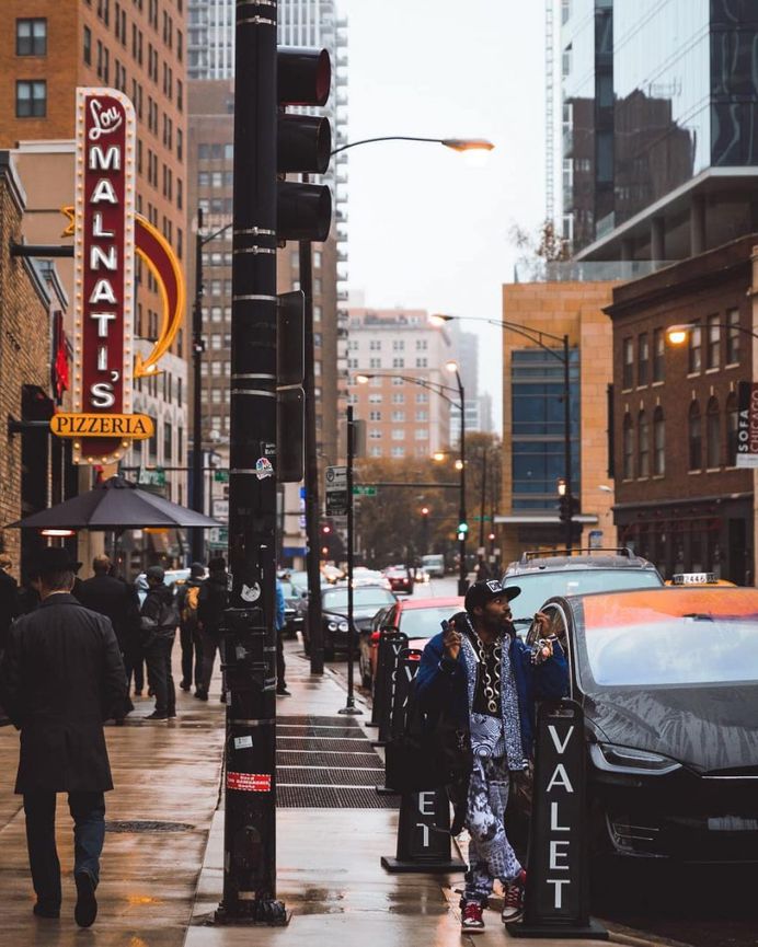 Fantastic Street Photography in Chicago by Graham Chapman