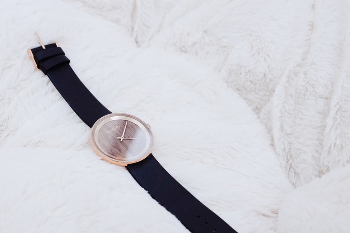 VEJRHØJ Rose Watch — minimalgoods