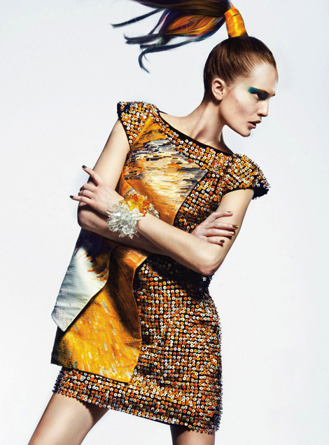 Alla Kostromichova by Kevin Sinclair for Vogue Portugal #fashion #model #photography #girl