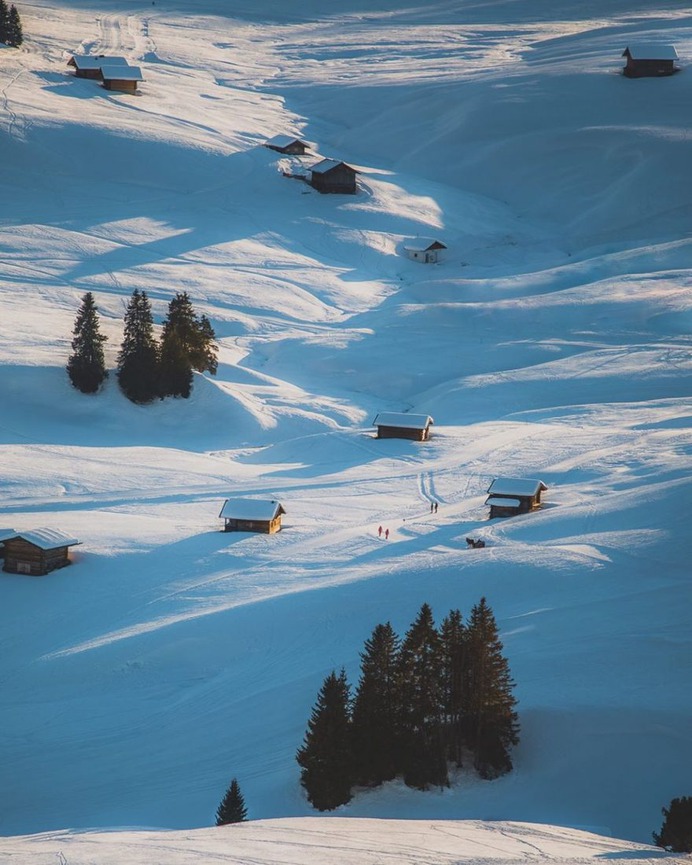 Moody Travel and Adventure Photography by Lennart Pagel