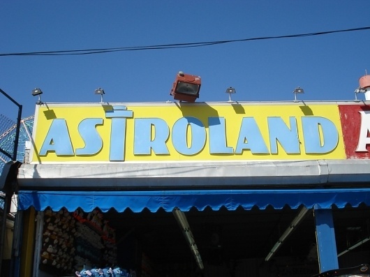 CONEY ISLAND VERNACULAR TYPOGRAPHY #sign