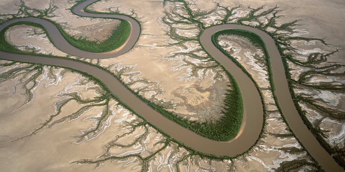 Richard Woldendorp Captures Abstract Aerial Photography of Australia
