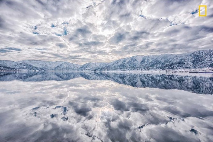 The Mirror by Takahiro Bessho