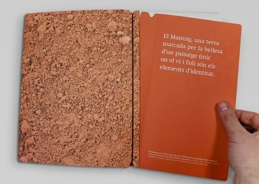 ATIPUS - Graphic Design From Barcelona, disseny gr&agrave;fic, disseny web, dise&ntilde;o gr&aacute;fico, dise&ntilde;o web #packaging #wine #identity #branding