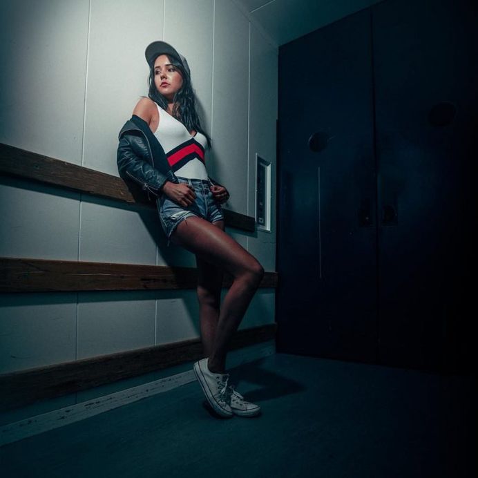Gorgeous Lifestyle Portrait Photography by Chris Widmer