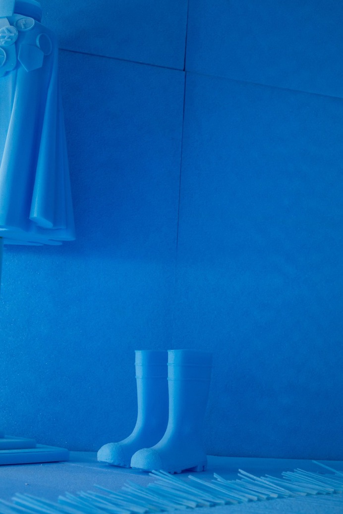 Studio Makkink & Bey, Het Nieuwe Instituut initieert presentatie op eerste editie London Design Biennale 2016 | Het Nieuwe Instituut #interior #blue #design #studiomakkinkenbey #art