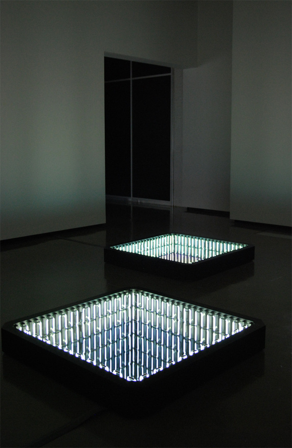 iván navarro: heaven or las vegas #mirror #light
