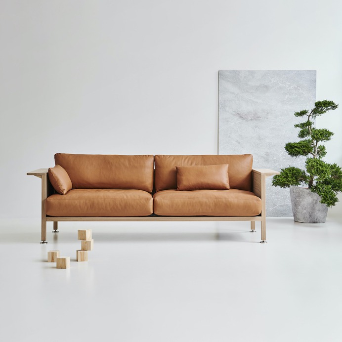 Casework by Erik Jørgensen X Snøhetta