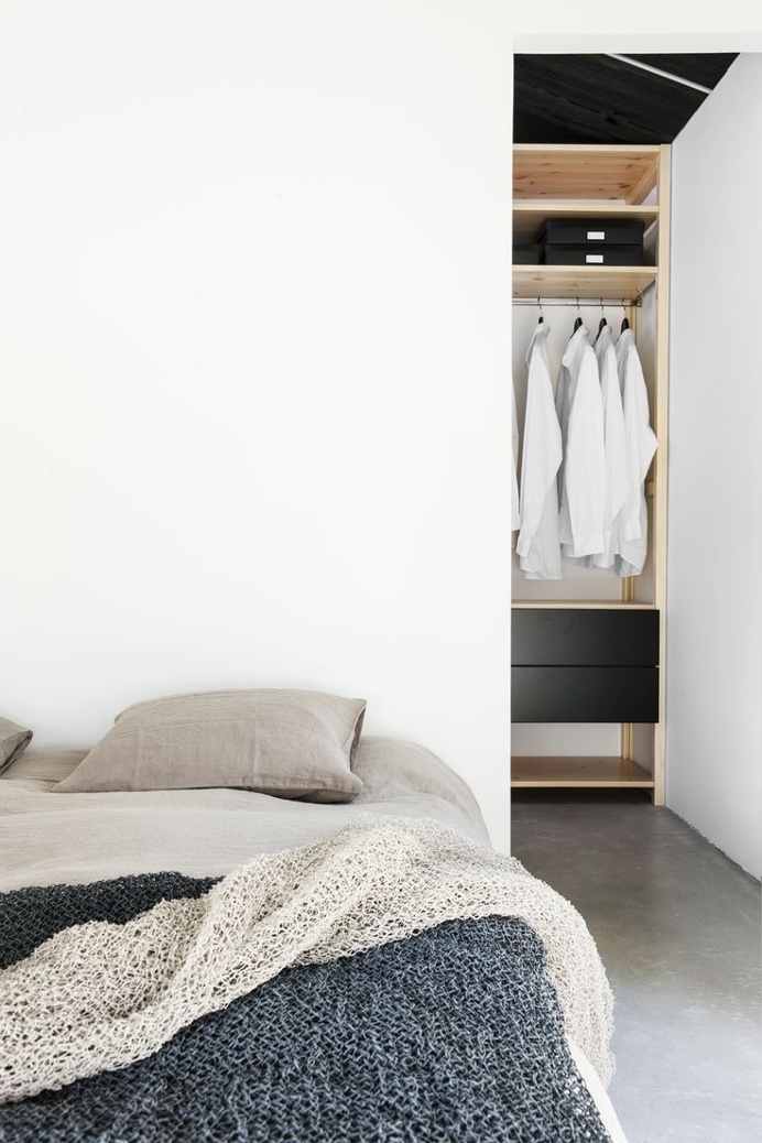 Bedroom @ Deko's house. #bedroom #wardrobe