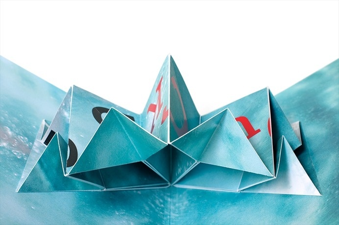 The Quick Brown Fox Magazine by Niermala B. Timmers www.niermalatimmers.com #cool #font #fold #timmers #fox #frozen #design #graphic #popup #brown #quick #niermala #art #papercraft #type #ice #folding #3d #magazine #typography