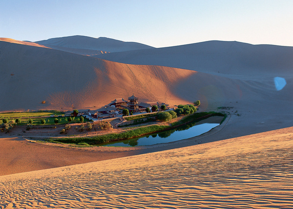 CJWHO keep in mind, there's no fucking icecream in our fucking future! #dunhuang #design #living #landscape #nature #photography #china #sand #lake #awesome