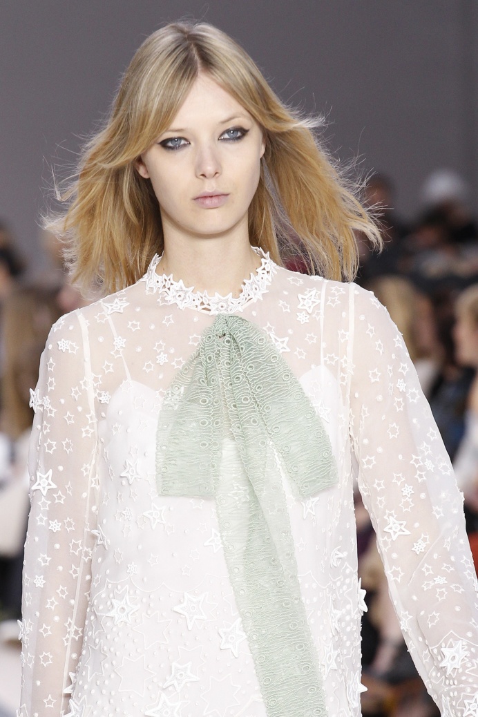 Chloé Fall 2017 Ready-to-Wear Collection Photos - Vogue