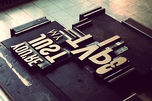 this isn't happiness™ (Movable Type)  #school #old #typography