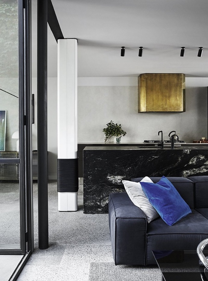 Fitzroy House – Relaxing Retreat by Fiona Lynch
