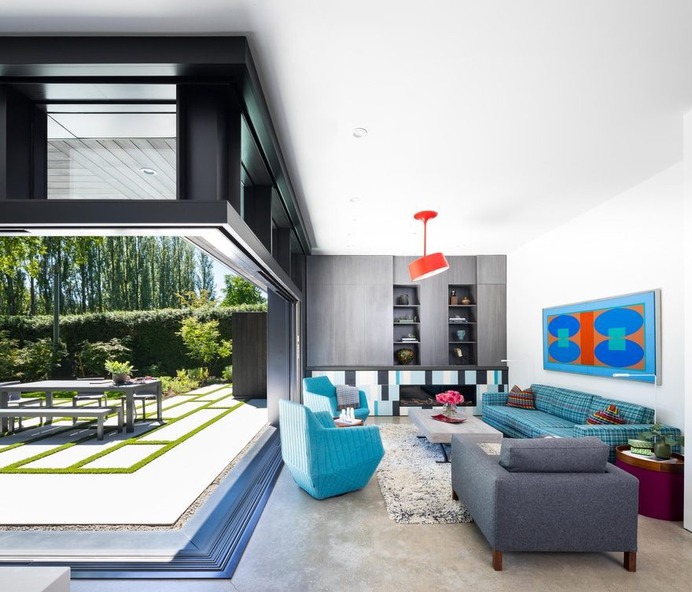 Practical Modern Home into the Semi-rural Environment: Combo House