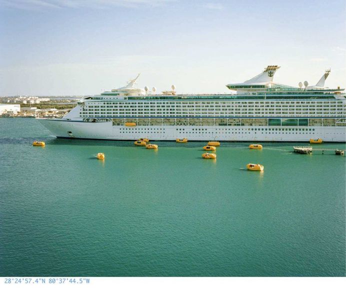 At Sea: American Cruise Culture by Anna Beeke