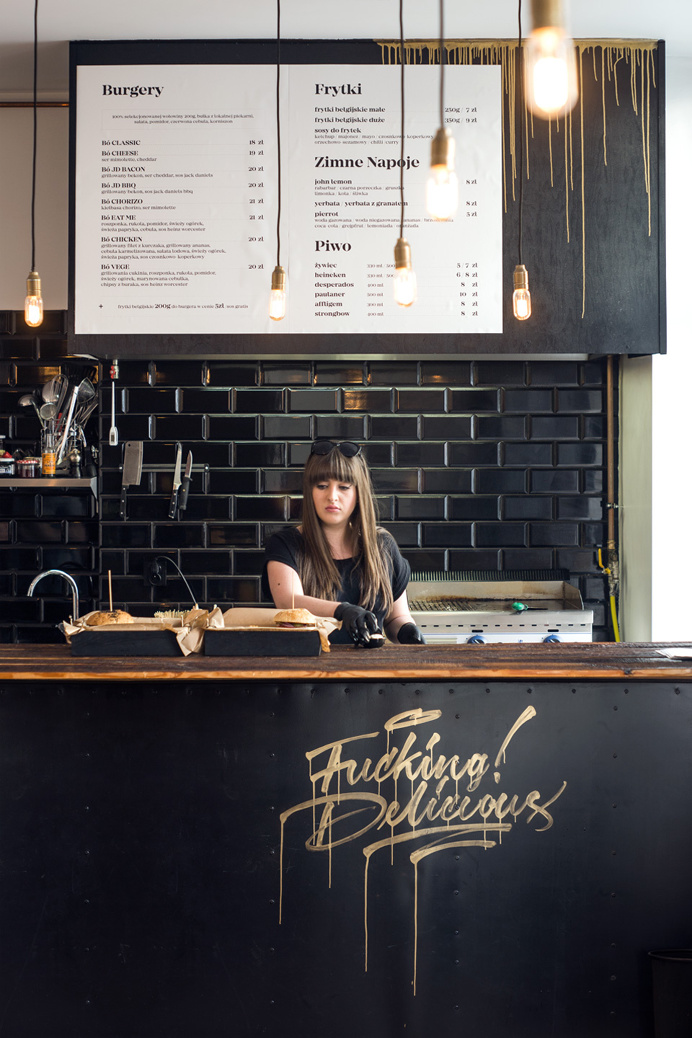 Bó burger and fries culinary food branding corporate design interior architecture by Hopa studio poland mindsparkle mag gold golden black g