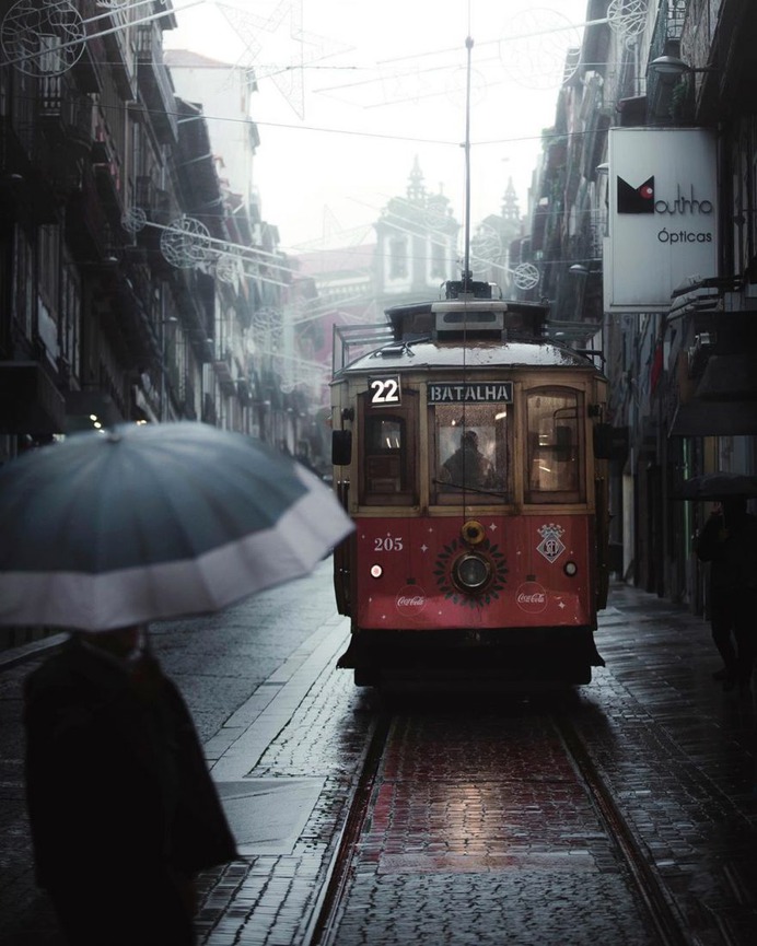 Moody and Cinematic Street Photography by Billy Dee