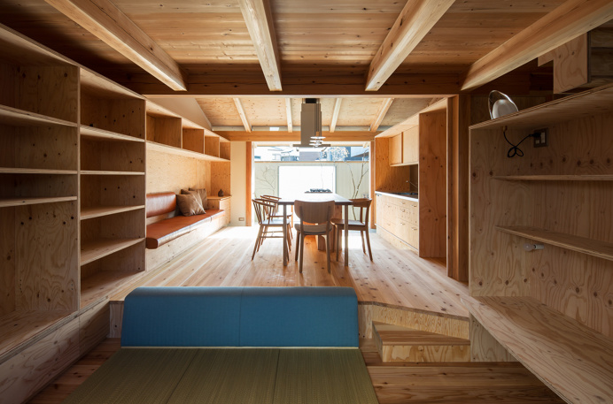 Fence House