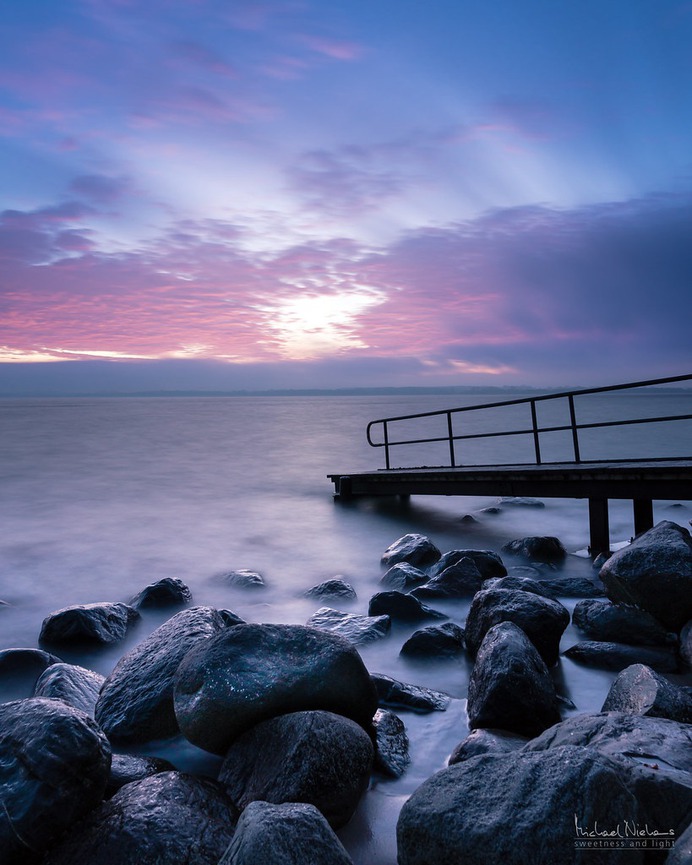A winter day at the sea
