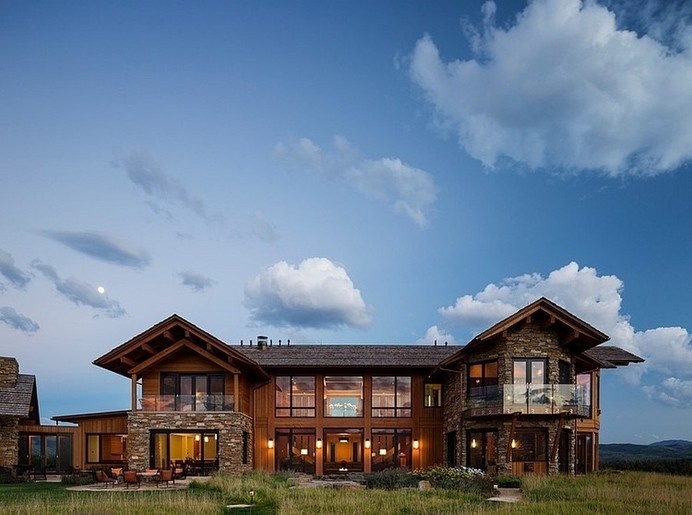 Charming Wooden Getaway in Jackson, Wyoming: Rabbit Brush Residence #architecture