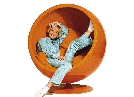 Eero Aarnio Ball Chair #ball #chair #aarnio #mid #vintage #century