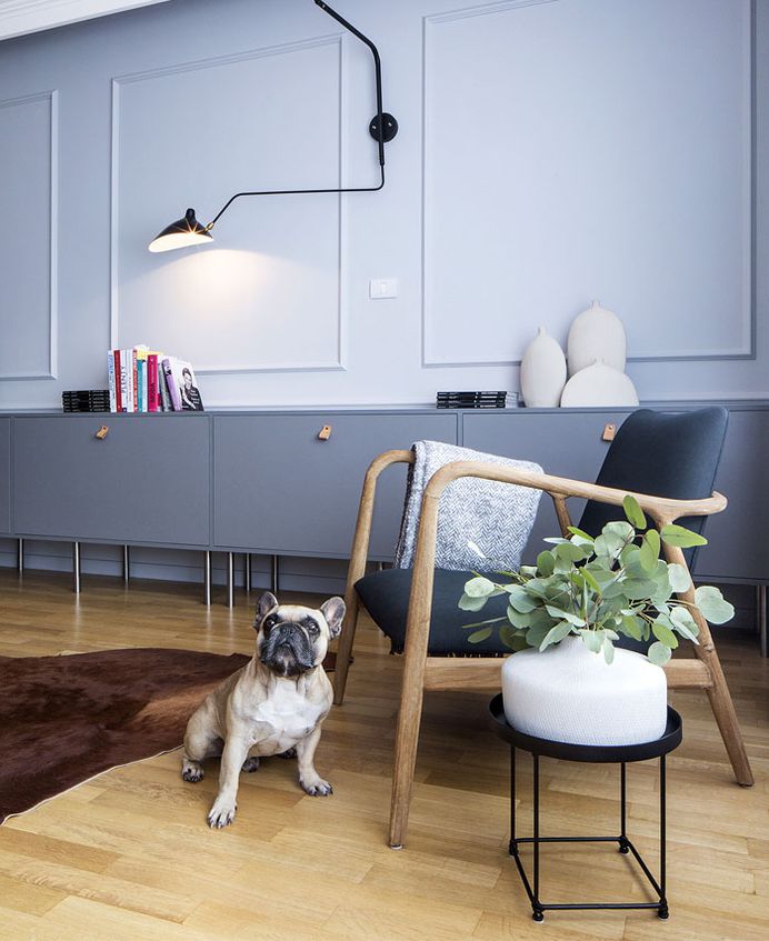 Urban Chic Bachelor's Apartment Located in Bucharest - InteriorZine