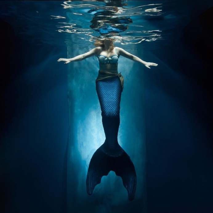 Stunning Underwater Portaits by Alastair Scarlett