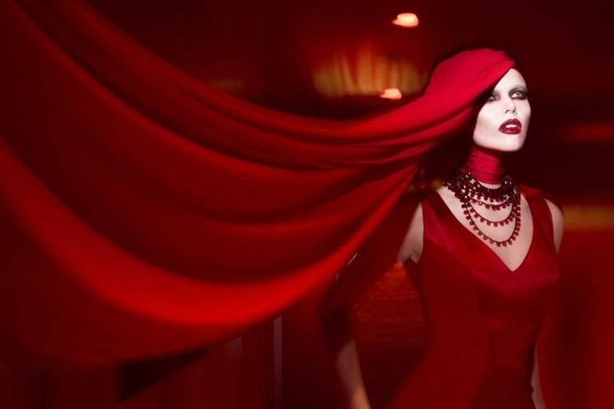 Fine Art Fashion and Beauty Portrait Photography by Lindsay Adler