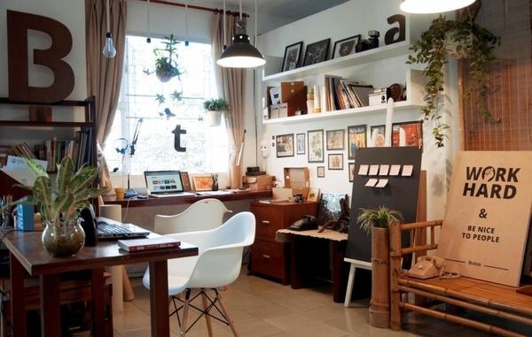 Workplace Bratus #vietnam #agency #branding #workplace #office #studio #bratus