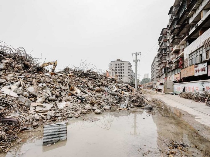 Wuhan Boulevard: China's Urban Landscapes by Alessandro Zanoni