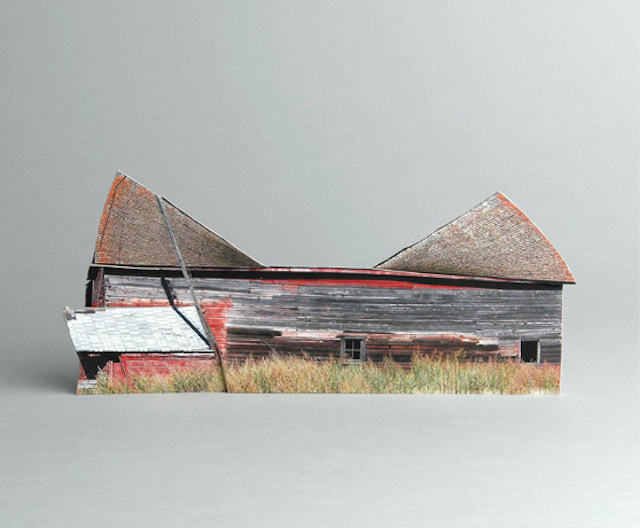 brokenhouses-6 #sculpture #house #art #broken #miniature