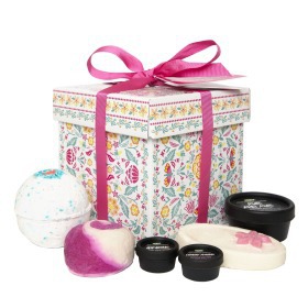 - lush gift sets