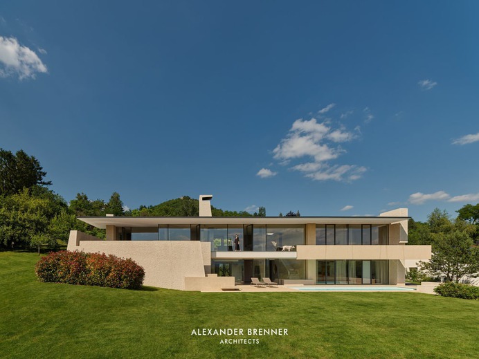 Fineway House by Alexander Brenner Architects