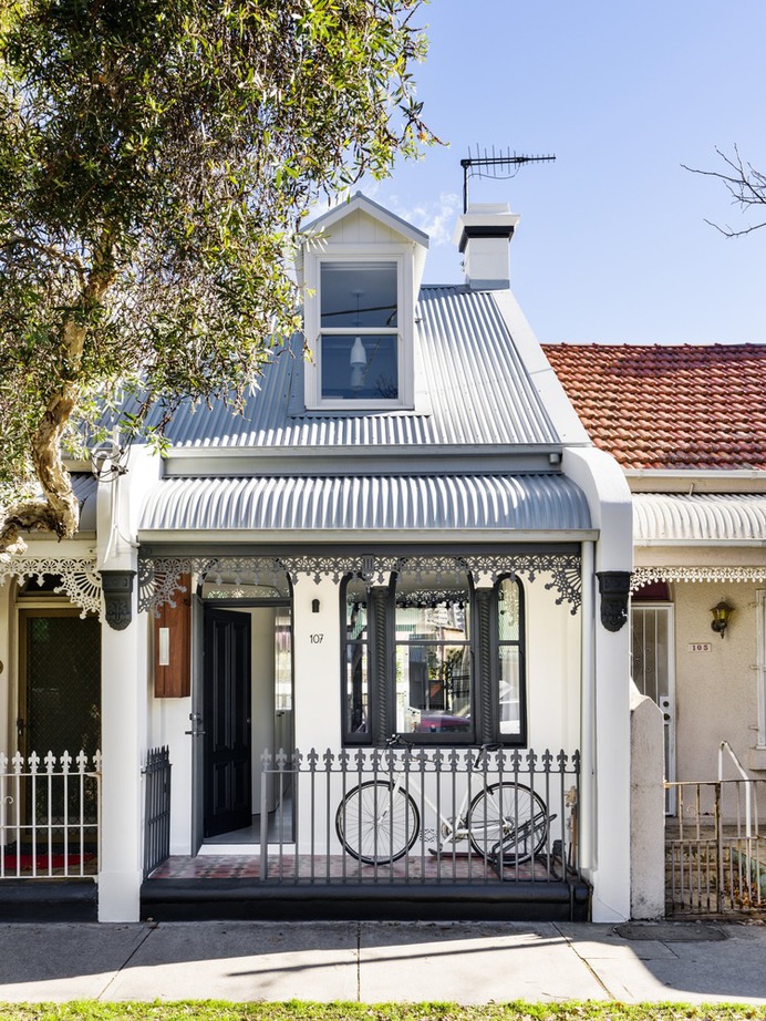 Alexandria House 3 / Pivot
