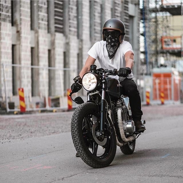 Get out & ride! 📸 @niklasnyman knows 👊🏼 Wild eyed & ready to ride. #RideMore Bobber Chopper Harley Davidson Motorcycle Lifestyle Cu