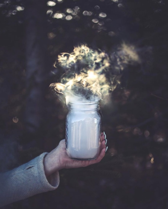 Dreamlike and Conceptual Photography by Shaina Sterrett