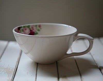Designers Tonek #ceramics #teacup #roses