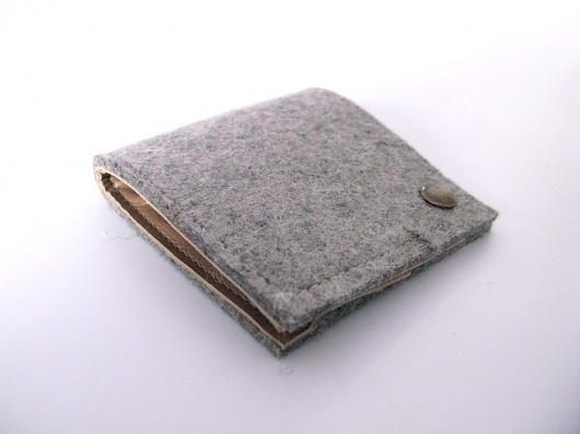 Andrea Roman //// Industrial Designer - Woolets #wool #leather #wallet #woolet