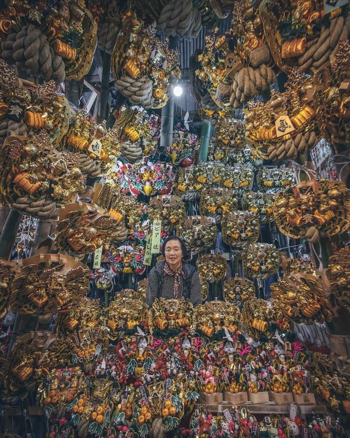 Stunning Candid Street Photos of Tokyo by RK