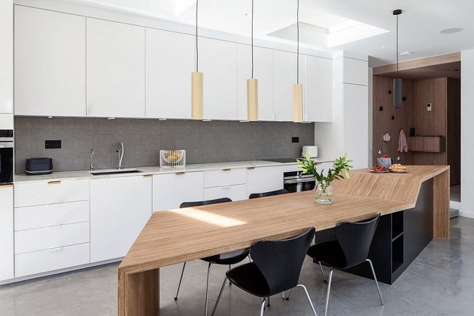 Striking Timber-Clad Extension for a Ground Floor Flat in South London 4