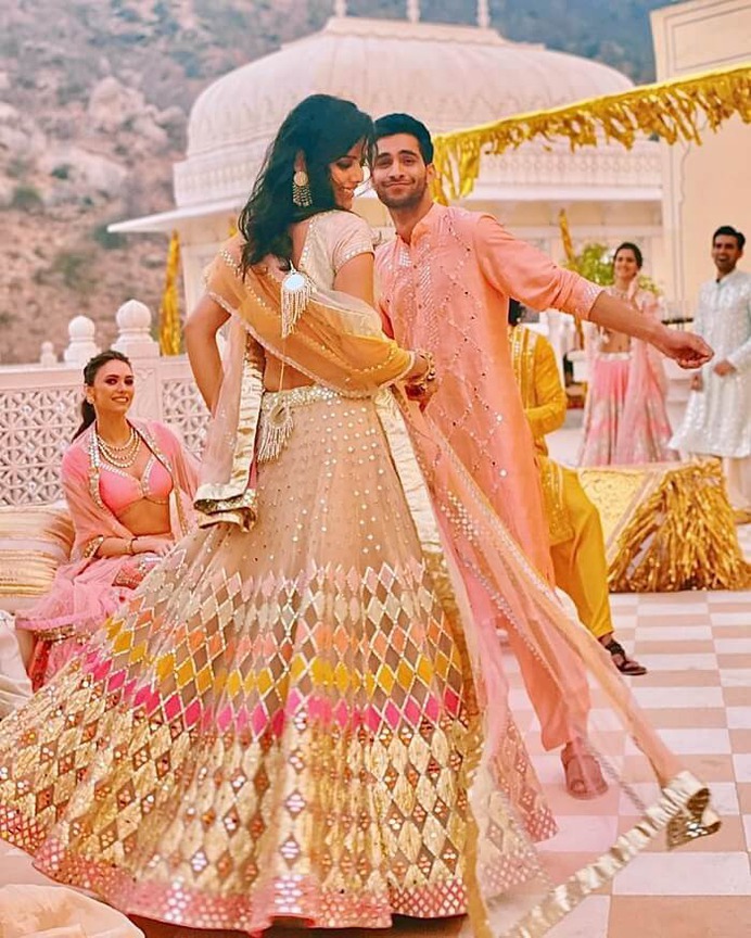 Abhinav Mishra Wedding Collections 'MausamMastana' & 'Sunflower' To Evoke Your Inner Bride & Groom!