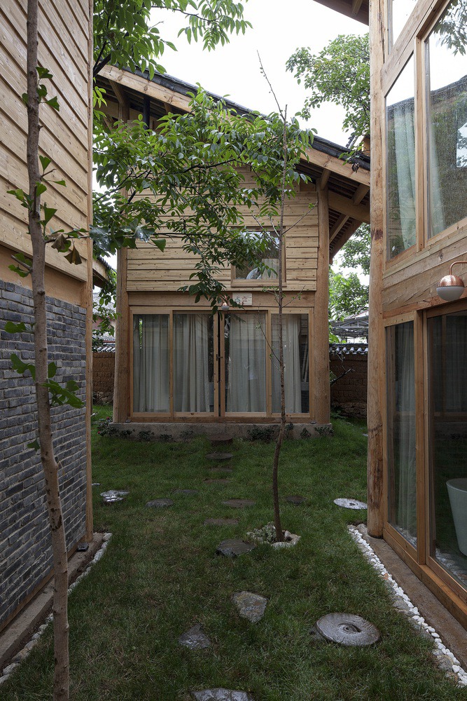 Baisha Old Town Retreat / Atelier8 + Atelier GOM