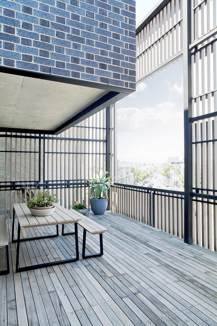 Black Brick Apartments in Hawthorn East, Melbourne 7
