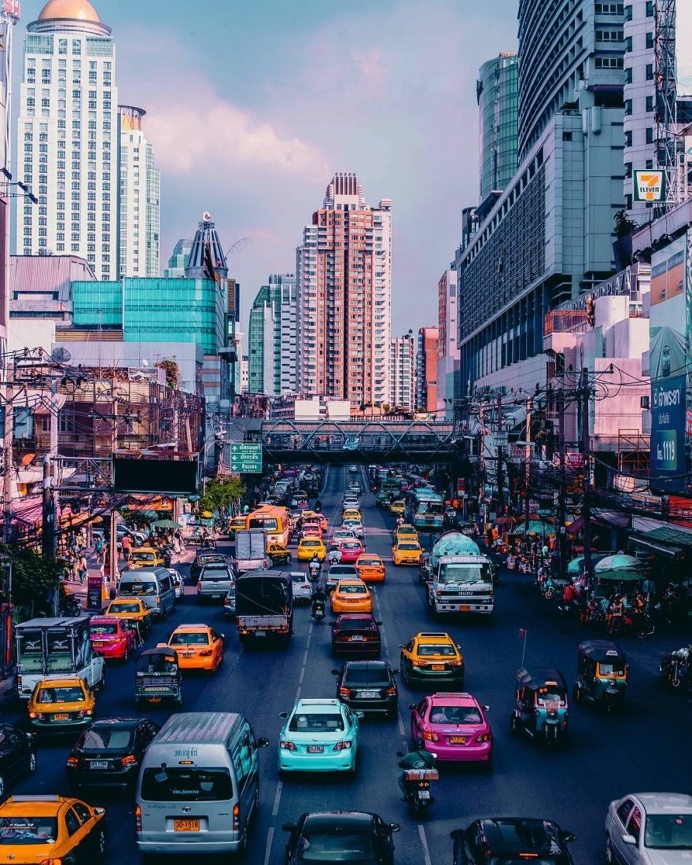 Stunning Instagrams by Chanipol Kusolcharttum