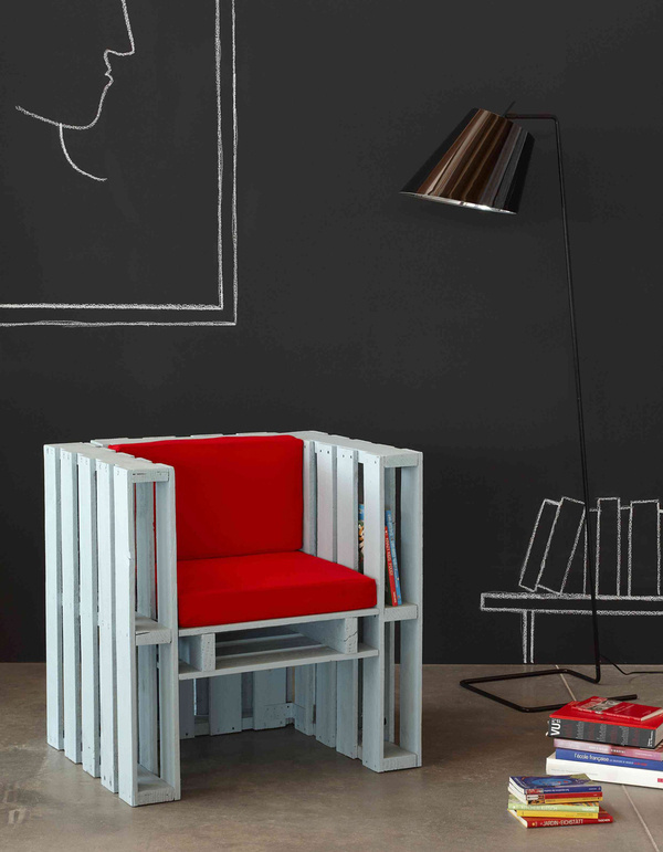 Les Palettes on Behance #pallet #wood #chair