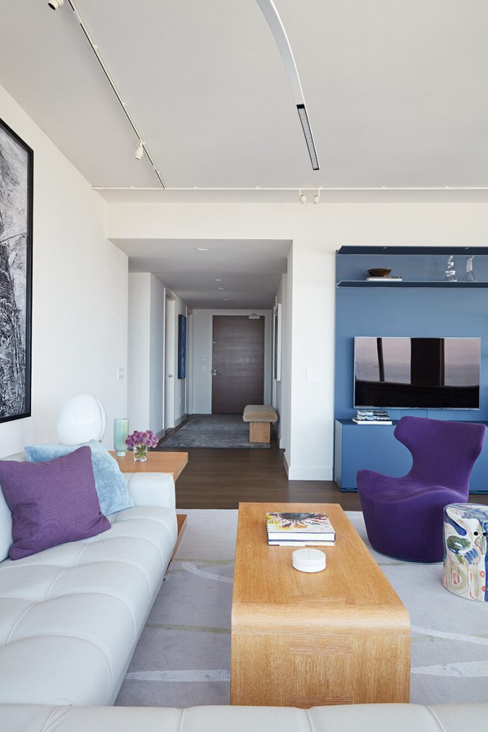 Sky-High Condominium Overlooking the San Francisco Museum